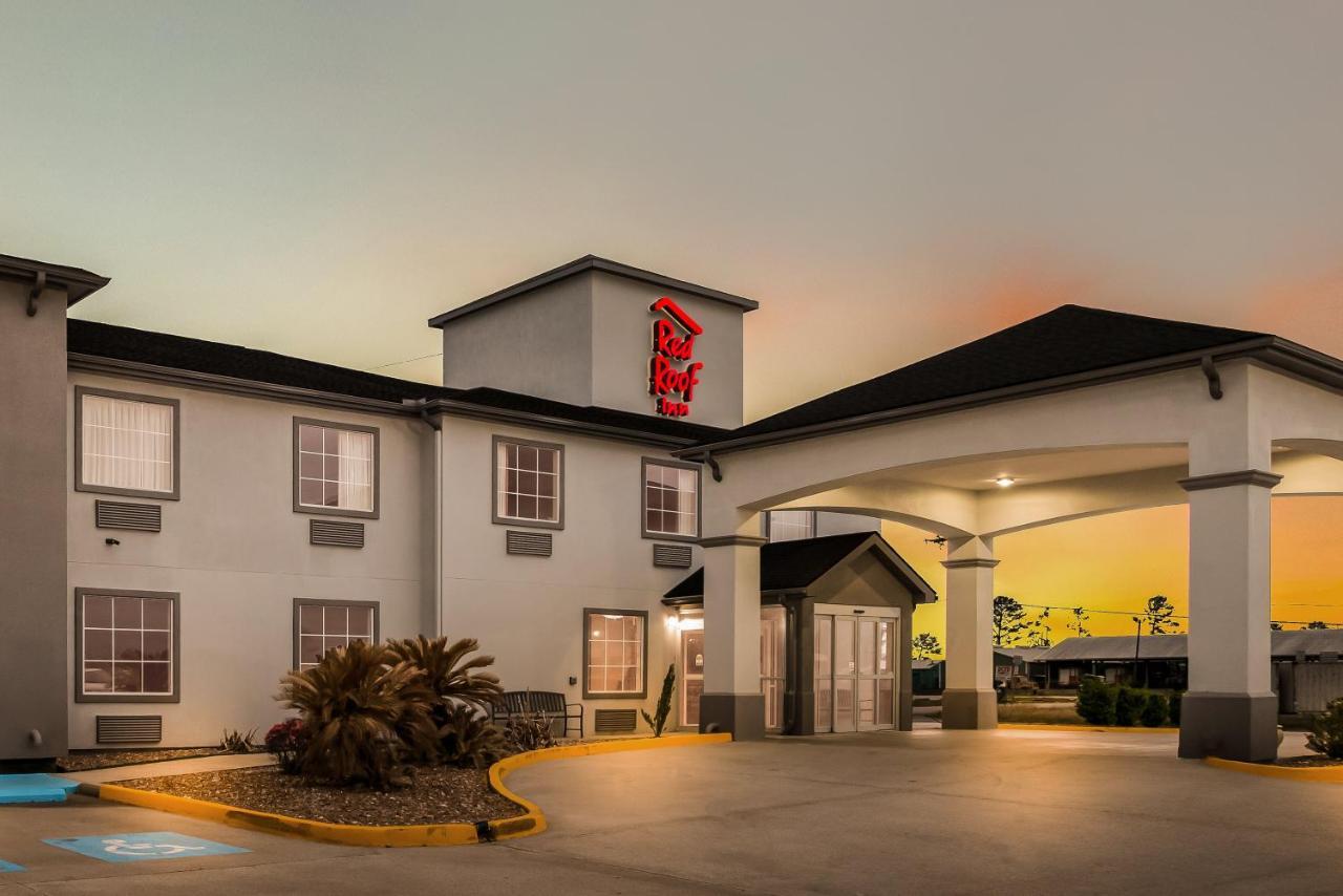 Red Roof Inn & Suites Lake Charles Bagian luar foto